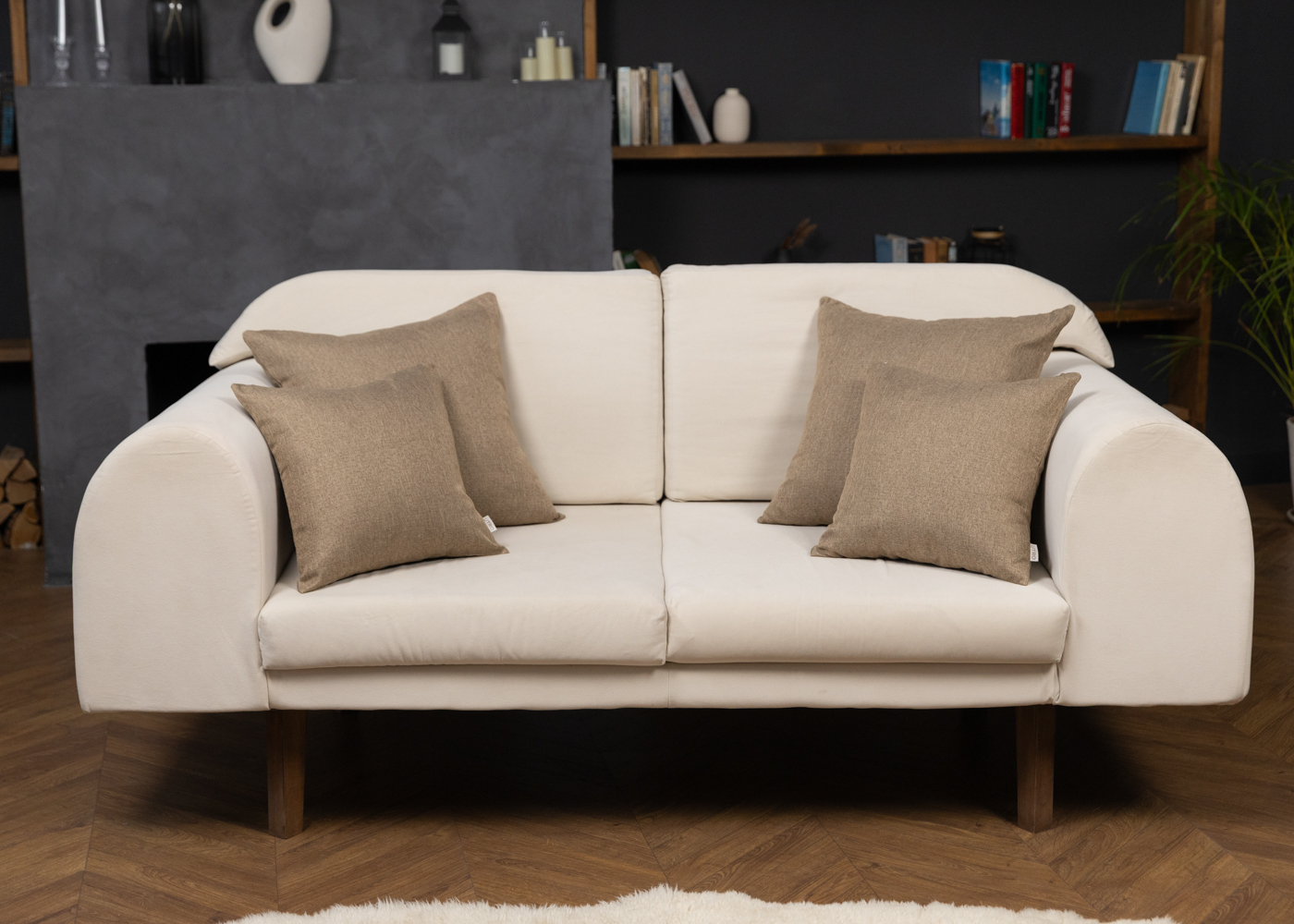 Декоративная наволочка блэкаут бежевая. Фото 0.